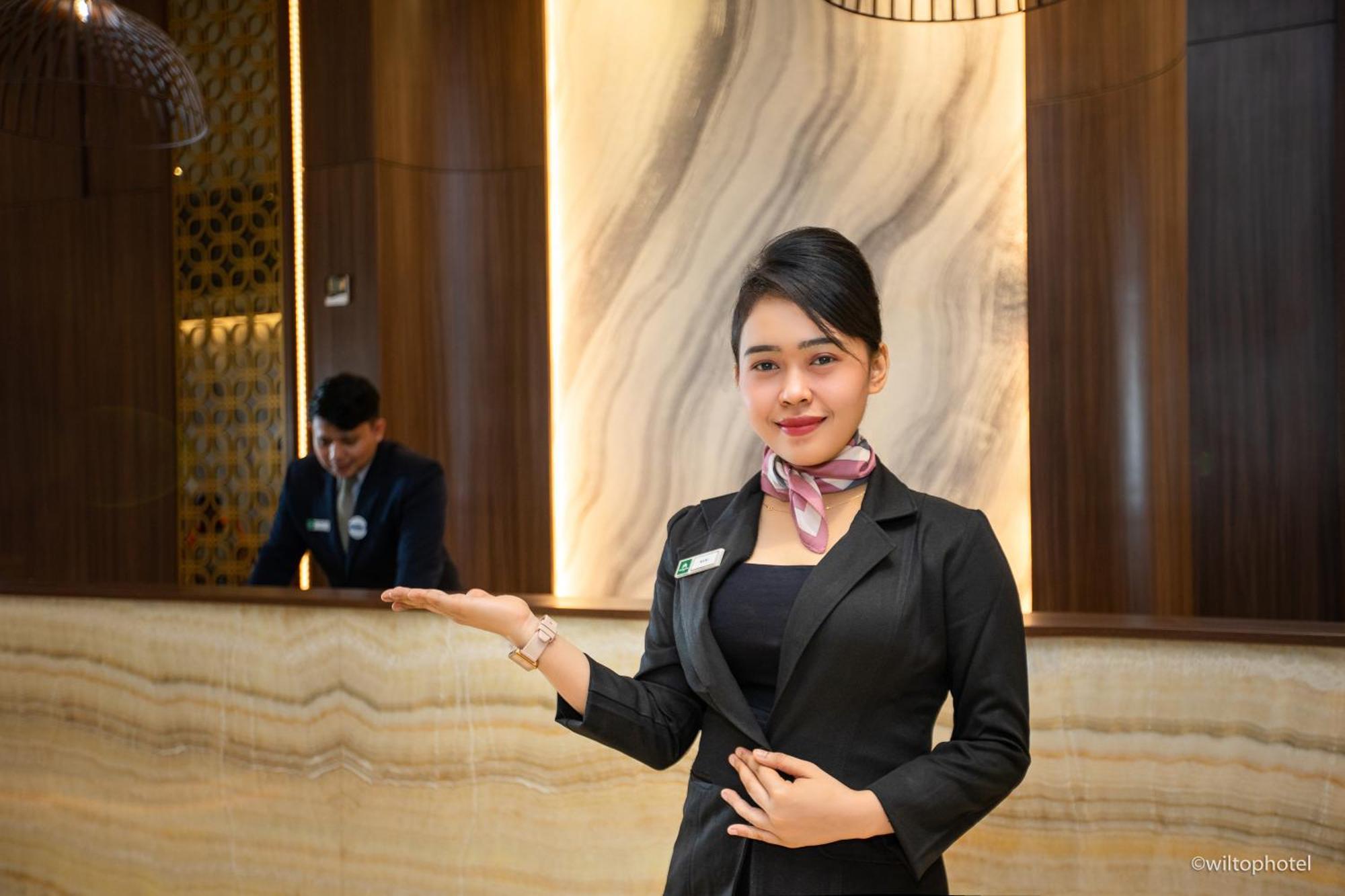 Wiltop Hotel Jambi Bagian luar foto