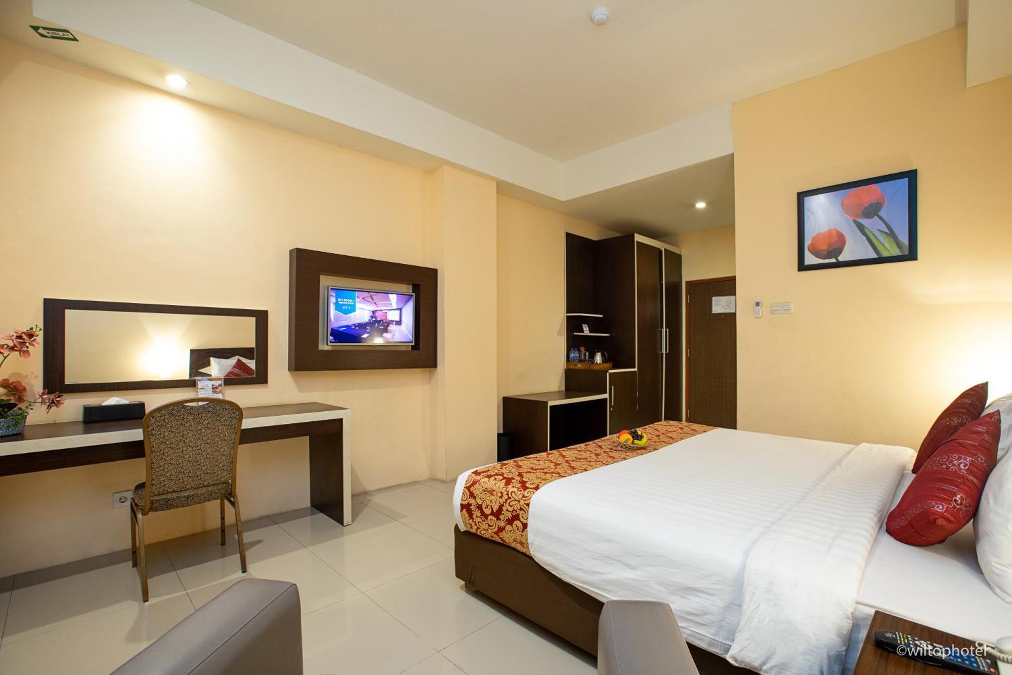 Wiltop Hotel Jambi Bagian luar foto