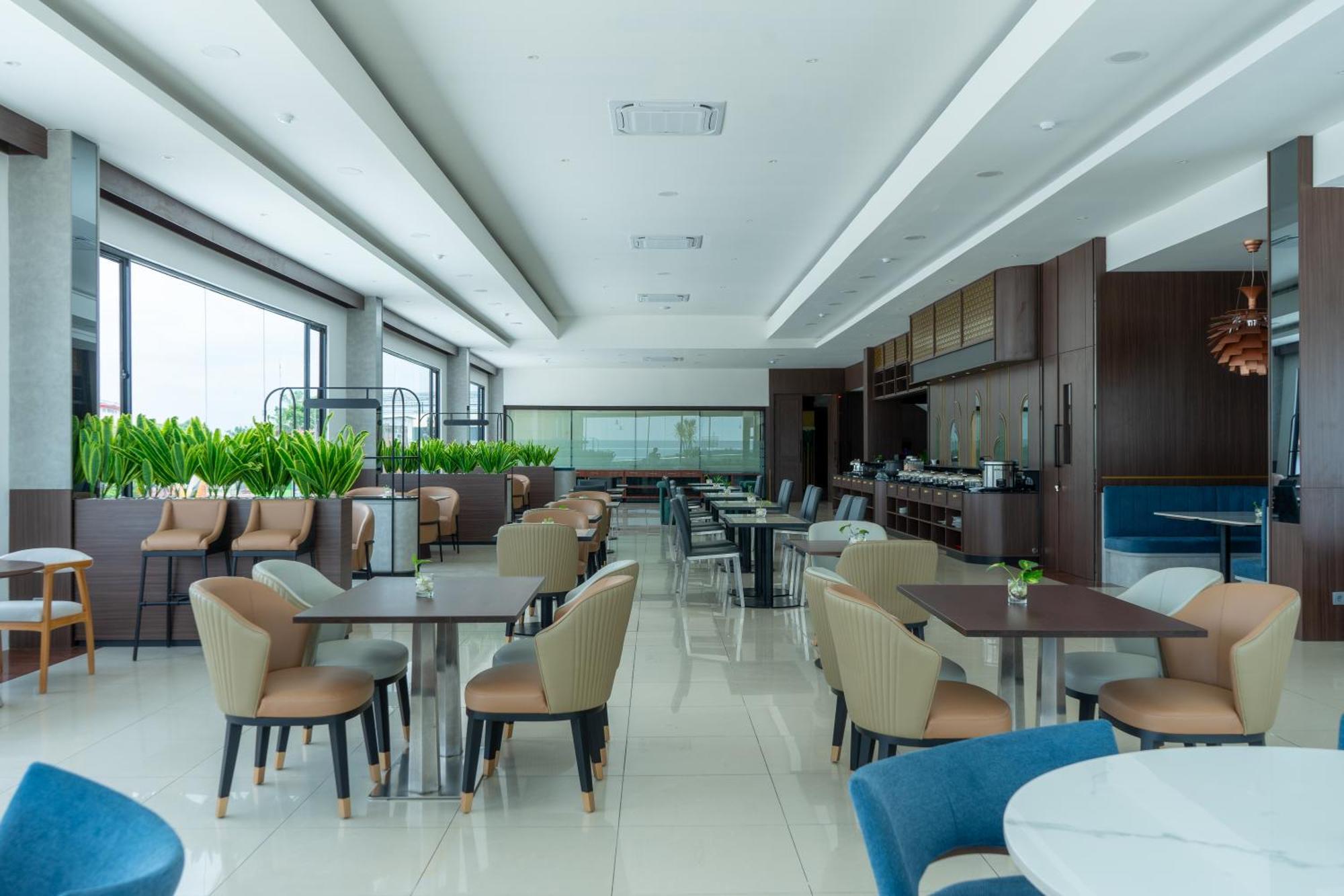 Wiltop Hotel Jambi Bagian luar foto